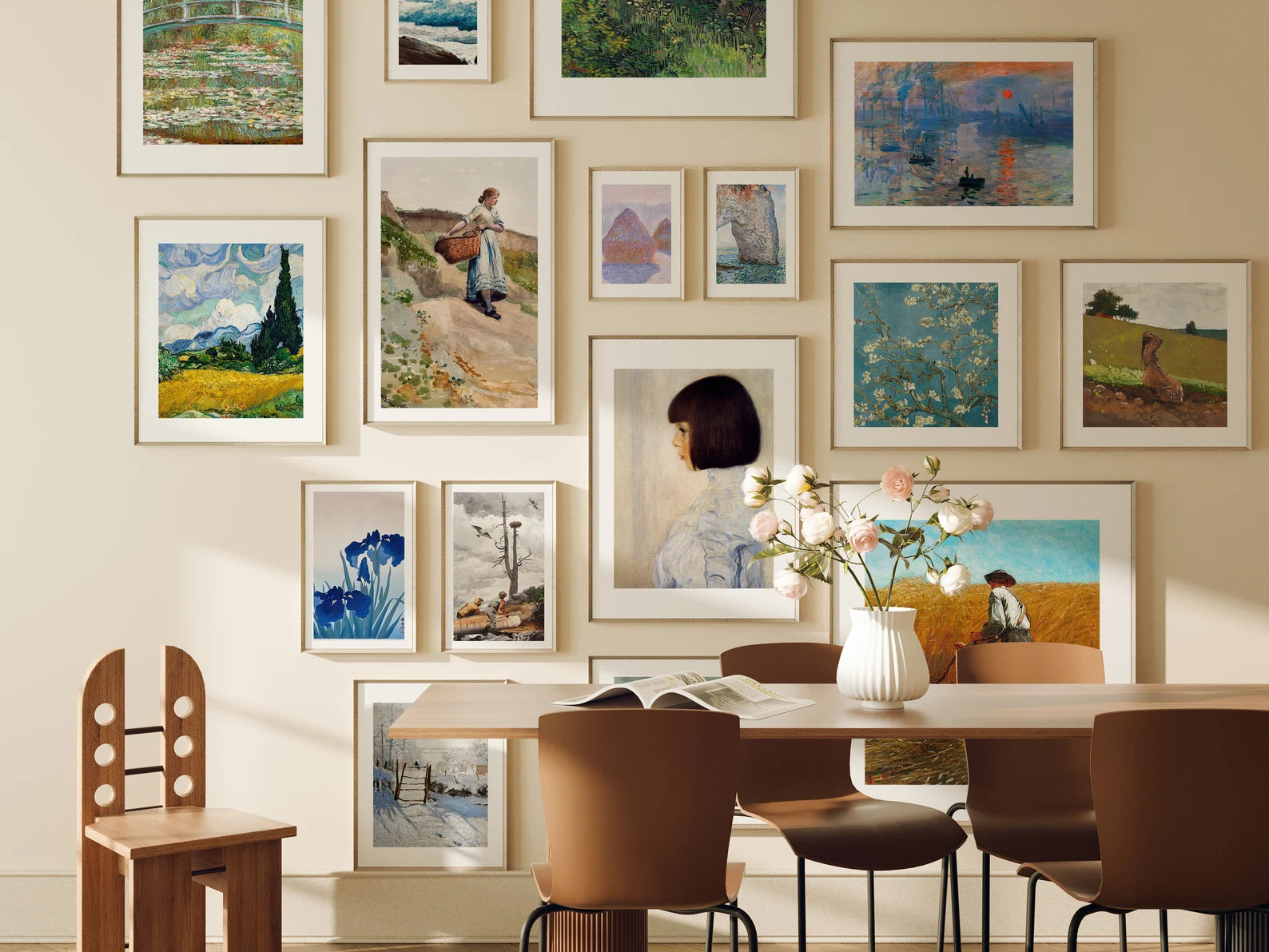 16 Wall Gallery Frames Mockup