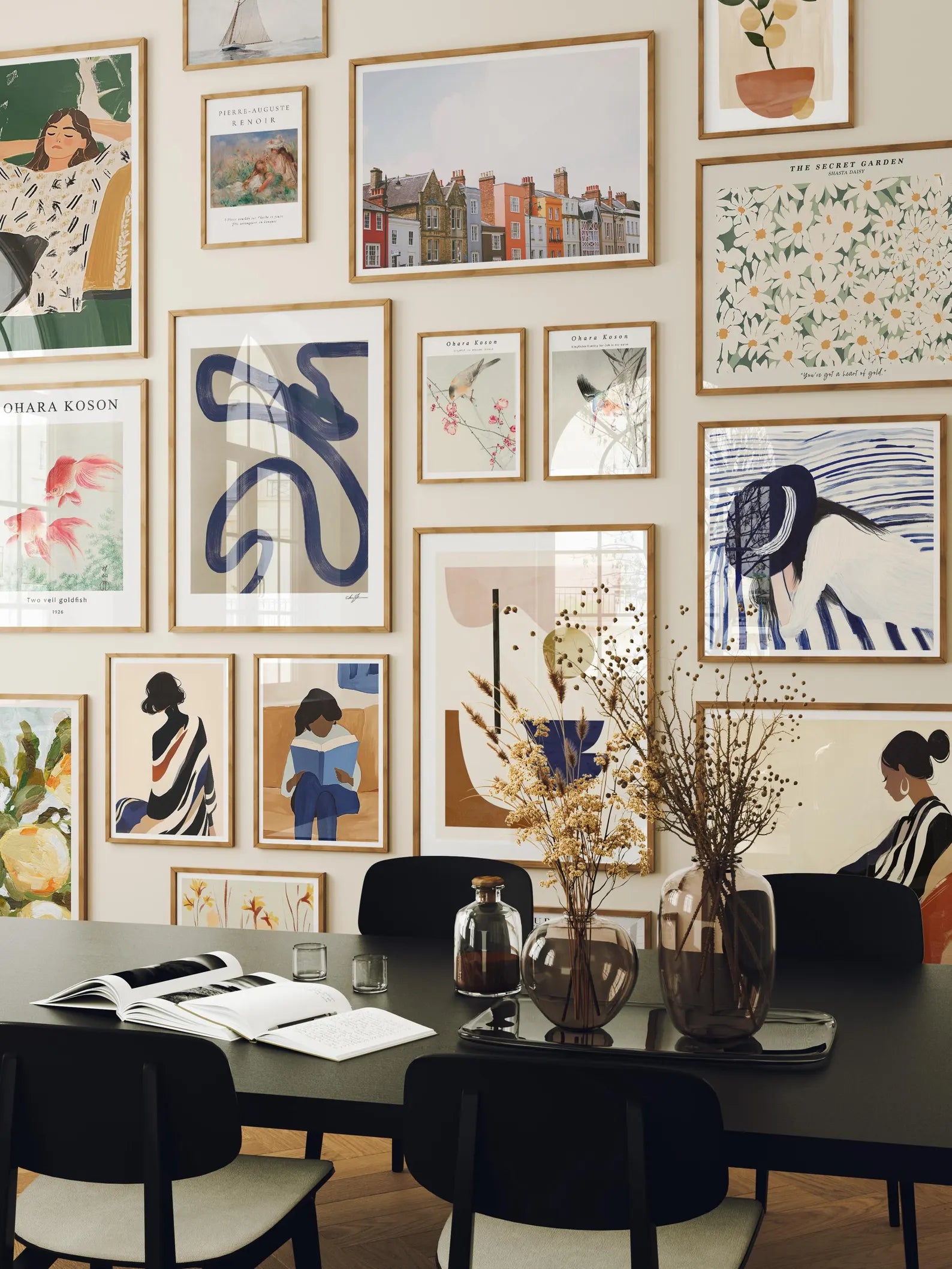 18 Wall Gallery 5x7 Frames Mockup