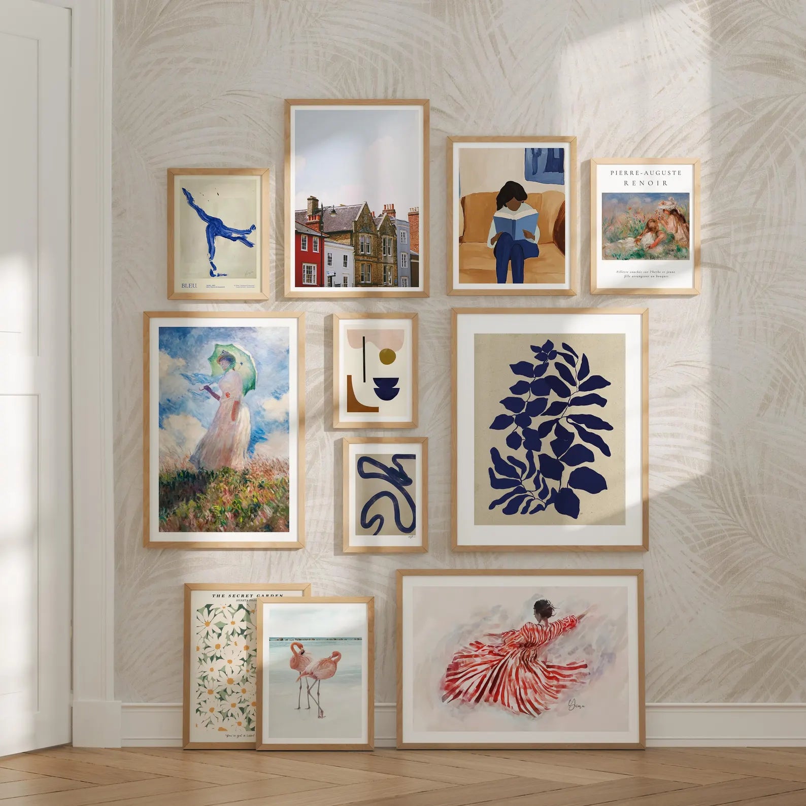 11 Frames Mockup With Sunlight